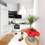 Apartment Leonardo